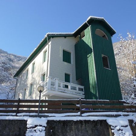 Appartements Les Pins Cierp Exteriér fotografie