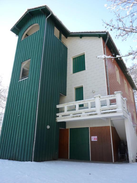 Appartements Les Pins Cierp Exteriér fotografie