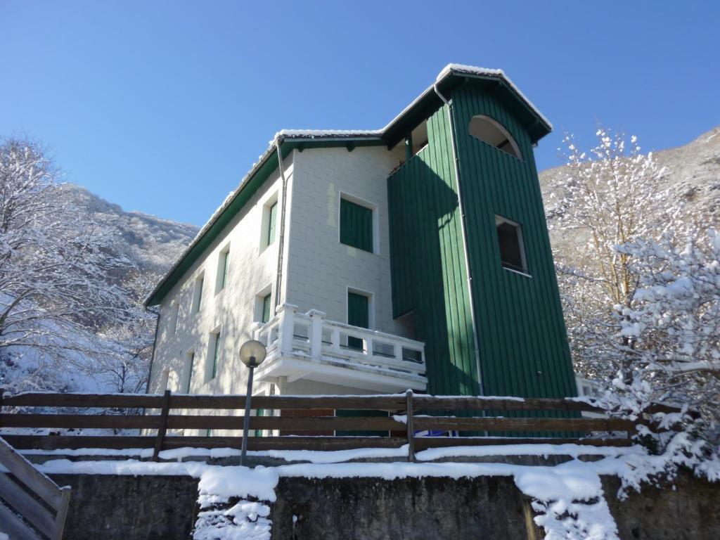 Appartements Les Pins Cierp Exteriér fotografie